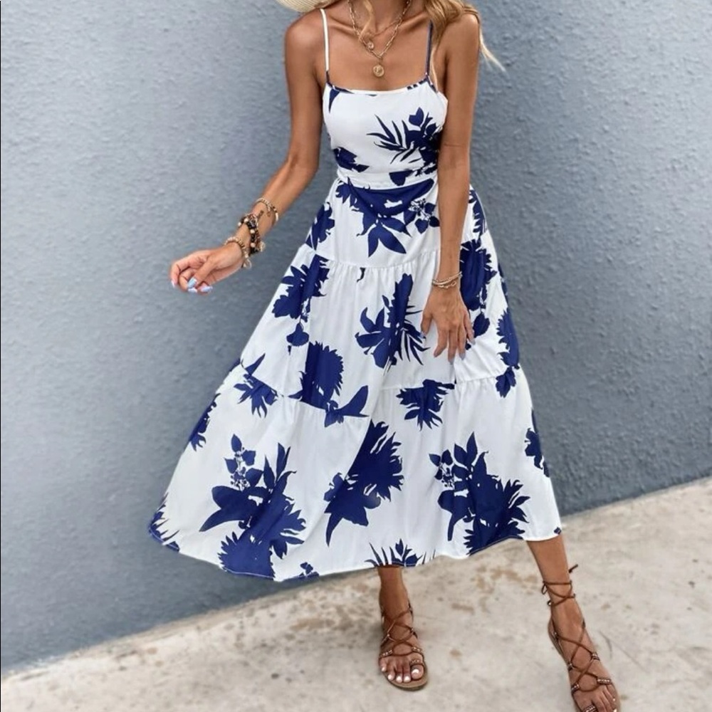 Floral Print Tie Back Cami Dress - Picture 10 of 12